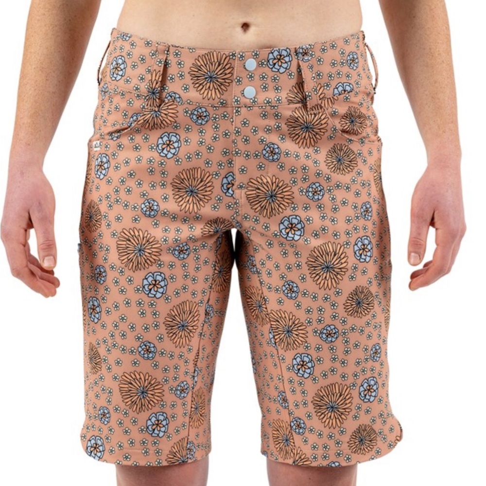 Wild Rye Size 4 Shorts